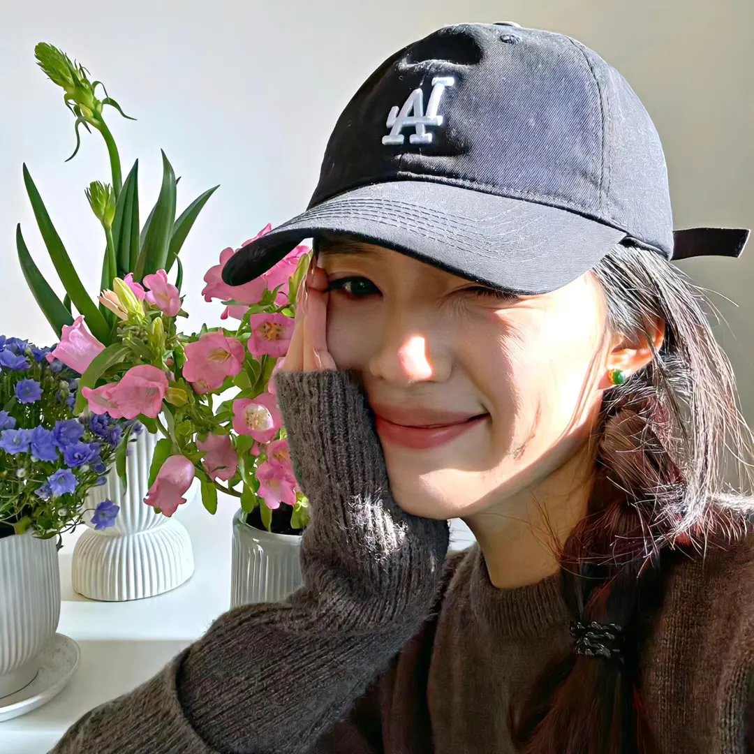 侦探米娜